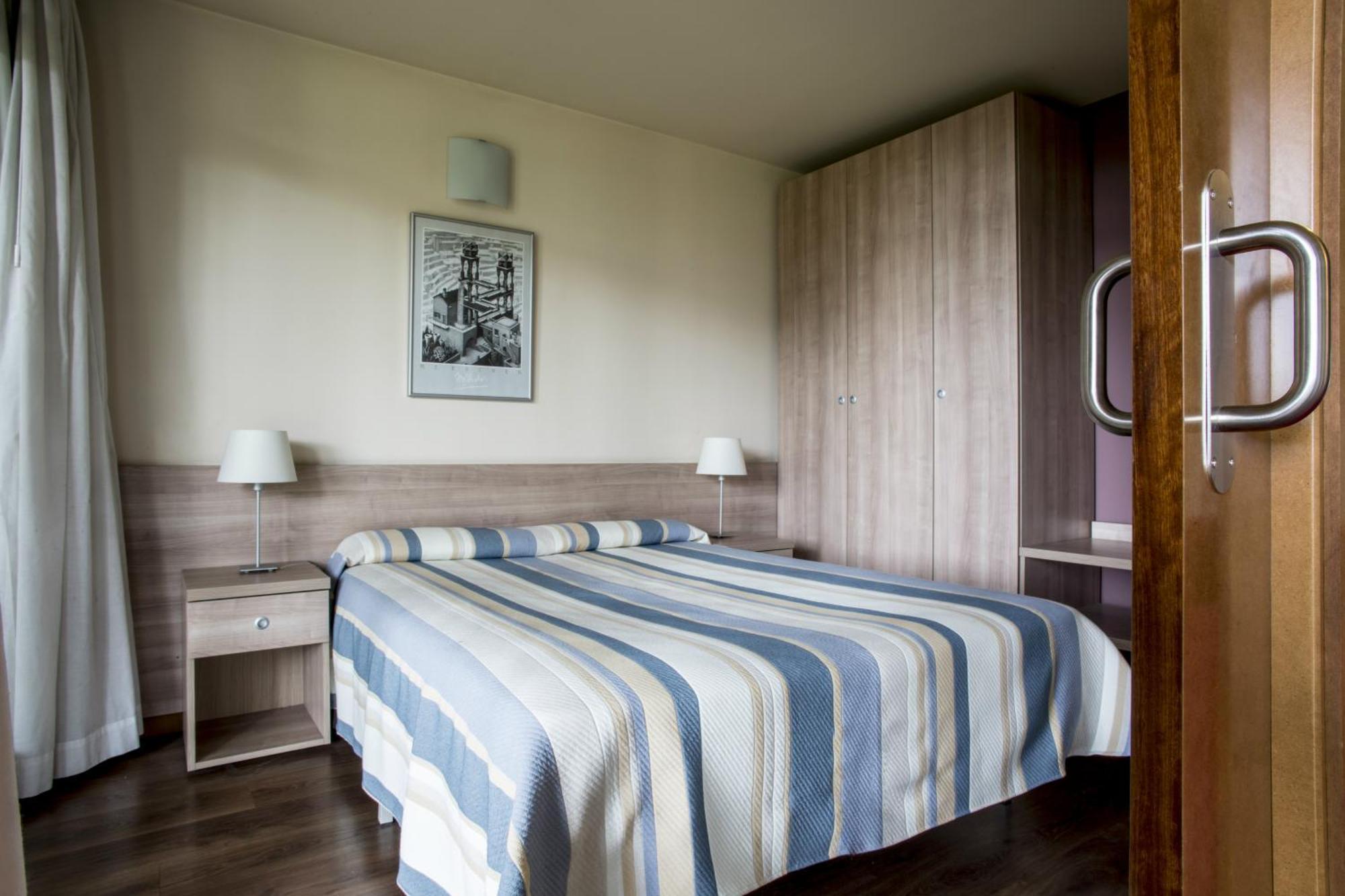 Residencia Universitaria Resa Hernan Cortes Salamanca Dış mekan fotoğraf